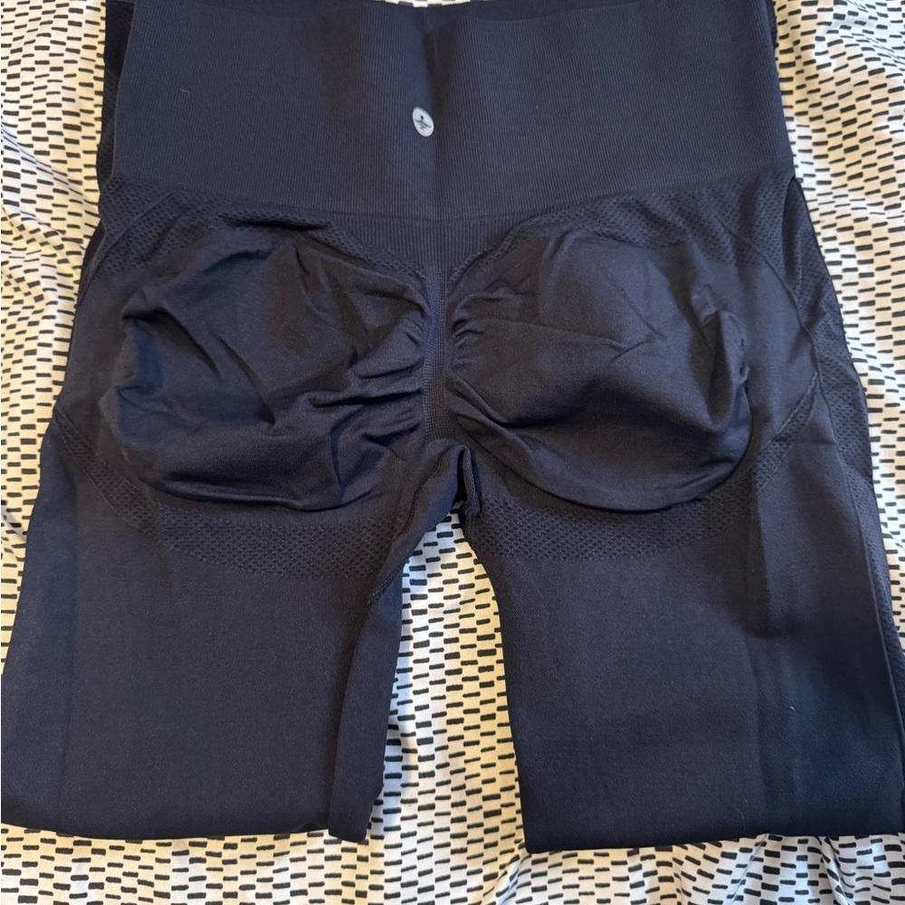 HALARA Black Leggings